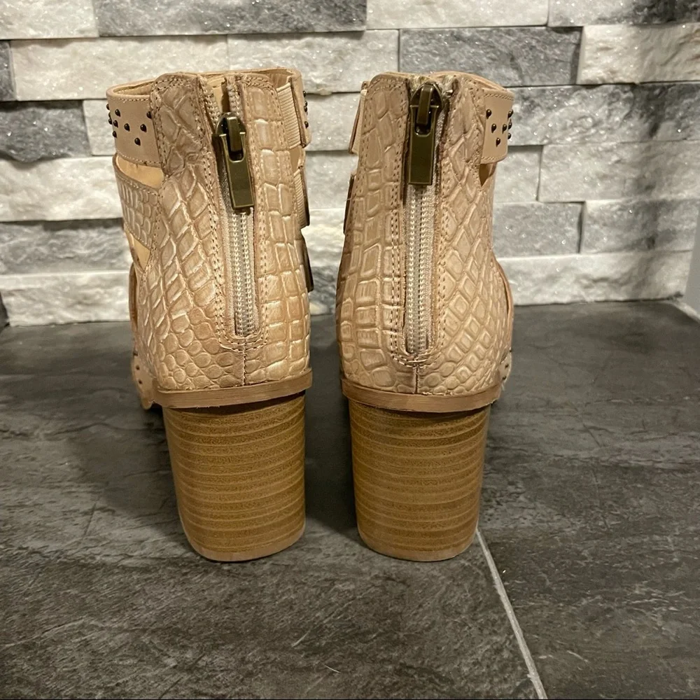 Gimmicks Studded Leather Heeled Sandal - Picture 4 of 9